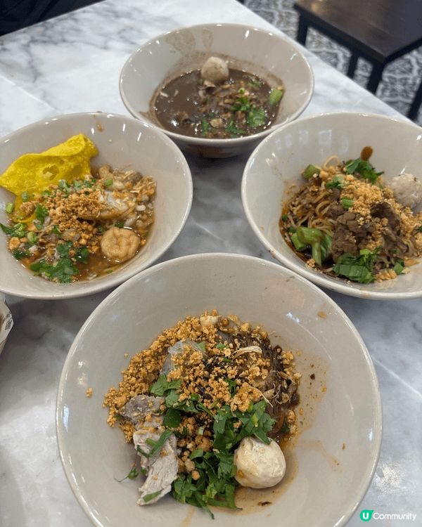 最近去左泰國玩，來到一定要搵好野食，去左試爆品牛奶仔同埋ma...