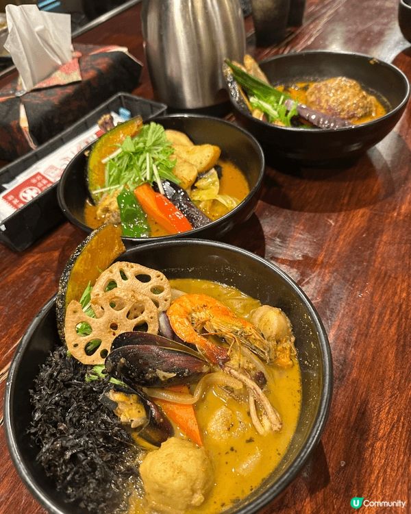美食當前分享喜悦瞬間
