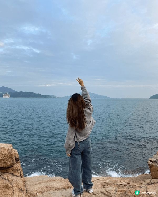 有美麗的夕陽維港景色，有綿田大大地草，呼吸新鮮空氣，有離島區...