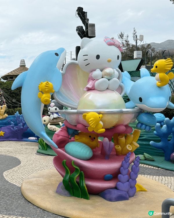 香港海洋公園是結合娛樂、教育與保育的絕佳去處，無論是搭乘纜車...