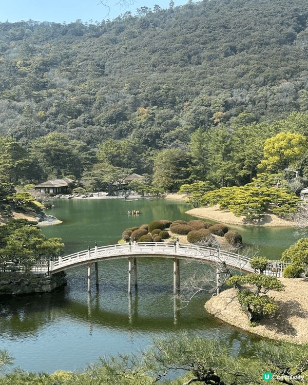 我想介紹日本高松的粟林公園，可以用風景如畫黎形容，靚到捨唔得...