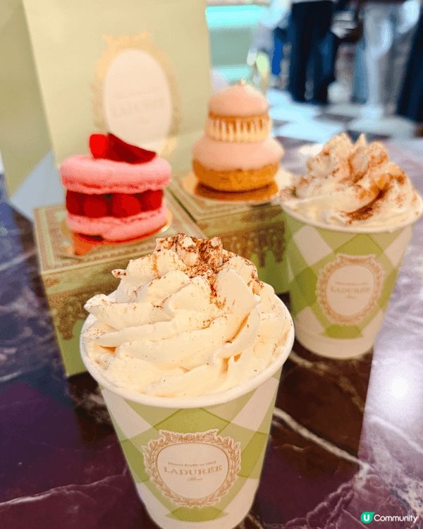 在巴黎提早過聖誕❄️☃️在香榭麗舍大道 的Lauderee ...