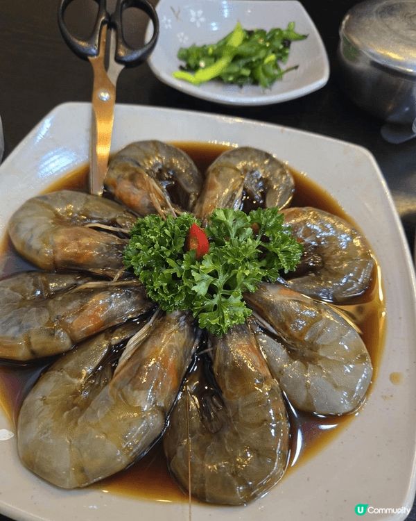 今次去韓國首爾主要係同男朋友遠離繁重工作，輕鬆食買玩放鬆心情...