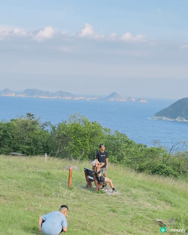 1) 西九海濱 - 市中心野餐好地方，間唔中有唔同主題嘅活動