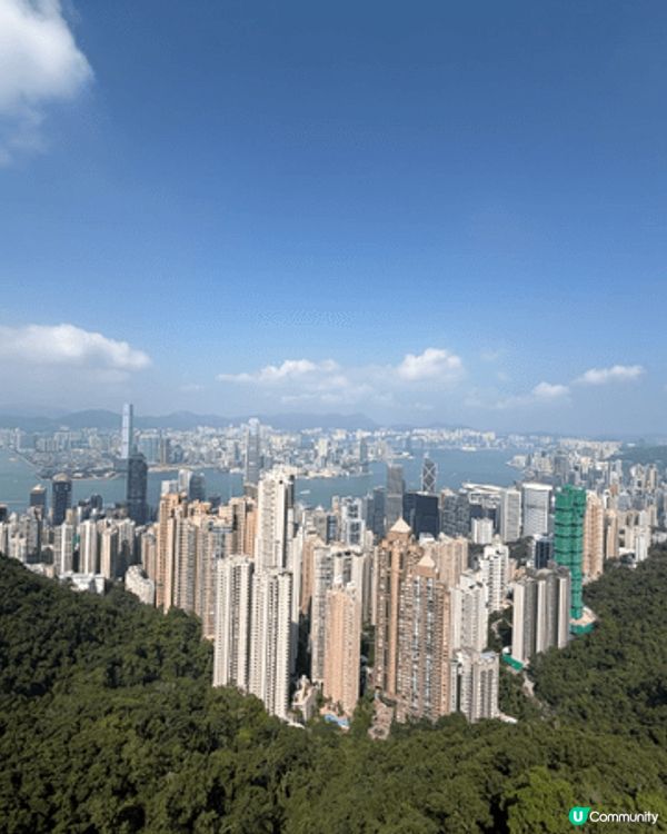 睇到維多利亞港、香港島與九龍天際線，日落同夜景尤其震撼。可坐...