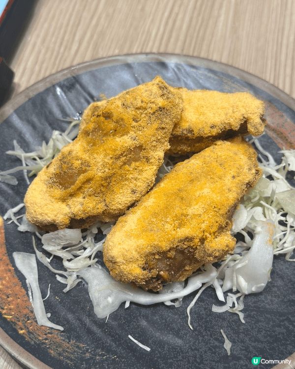 上水廣場行街，見到有日本野好多人食，呢個鴛鴦飯加烏冬好正，建...