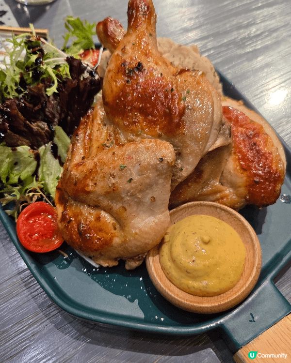 呢間係Wall is eat，係一間森林主題cafe，餐廳報...