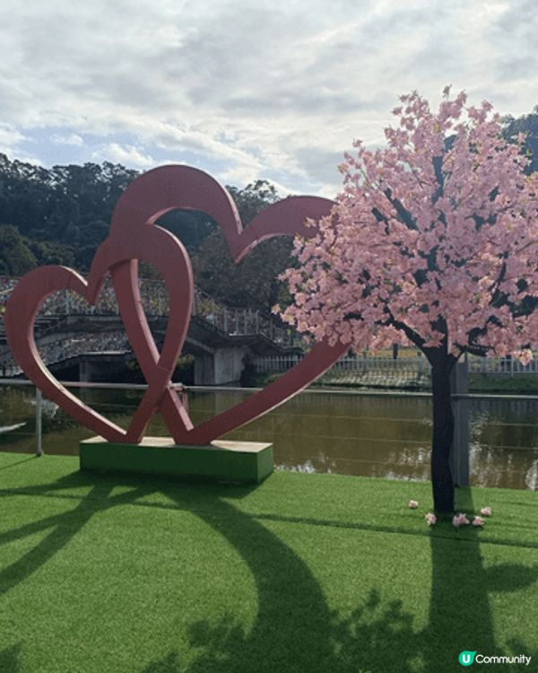 蝶豆花園，一家大細,情侶都岩玩，小朋友可以餵動物，大人可以逃...