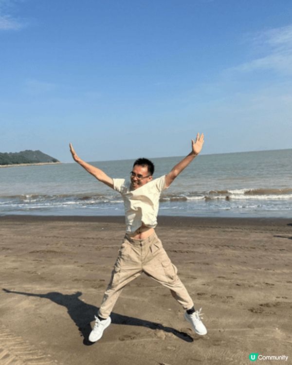 澳門黑沙海灘，比想像中乾淨。黑沙海灘公園鄰近澳門黑沙海灘，當...