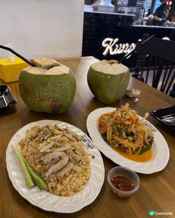 曼谷美食很多， 去了海鮮自助晚餐，可以即釣大頭蝦，蟹然後燒，...