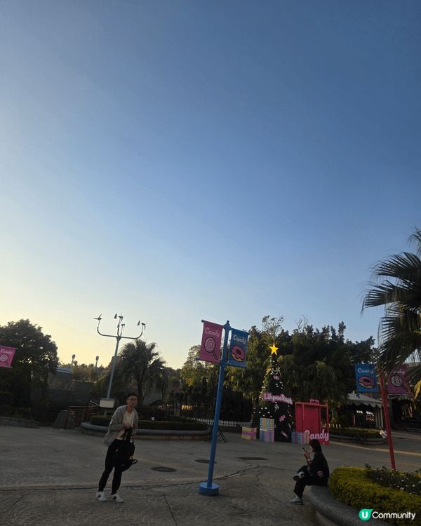 我會推介台中麗寶樂園，那是家人朋友情侣的好去處，喜歡去樂園跟...