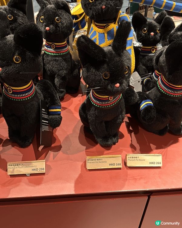 去咗香港故宮博物館參觀埃及展 喺一樓售賣嘅商品係最可愛好靚嘅...