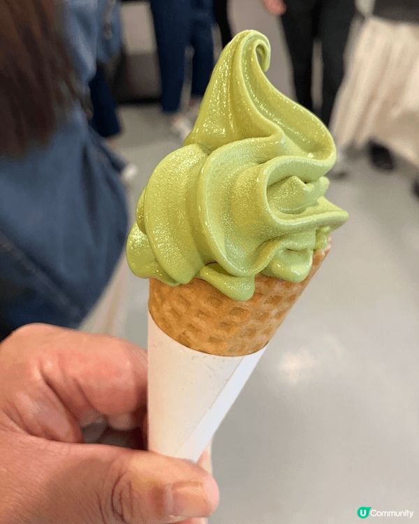 又香又滑又濃嘅抹茶雲呢拿雪糕，價格便宜 。大人細路都鍾意食。...