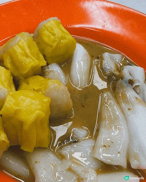 深水埗平價人氣街頭美食，混醬腸粉燒賣，腸粉好滑好好食