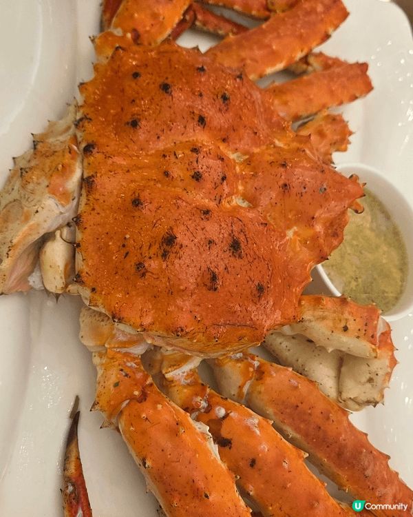 在香港一定要去海鮮酒家食長腳蟹，六斤重夠六至八個一家大細食，...