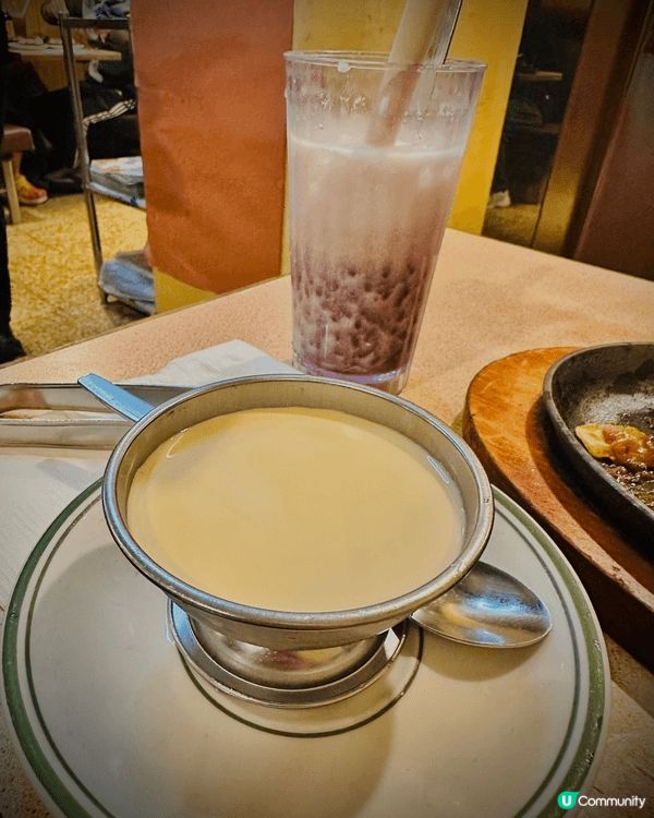 留港消費，香港有美味的餐飲，和家人共聚美味的聖誕大餐
