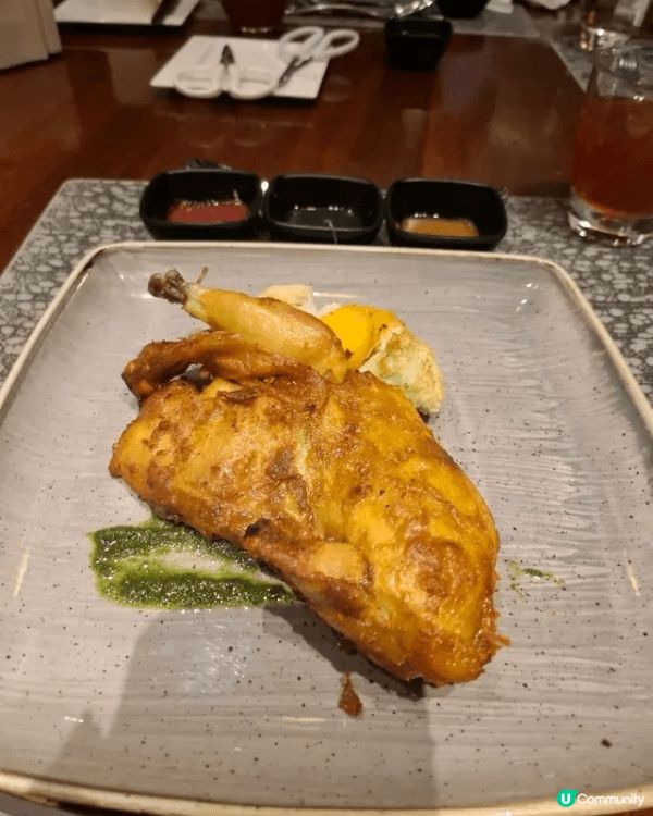 食半自助餐晚餐，前菜種類唔算多，除咗蝦同青口外其他質素都只係...