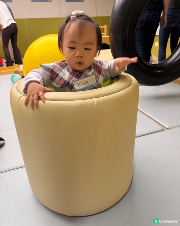 Kayla經常周圍去玩同打卡，不停去探索周邊既新事物