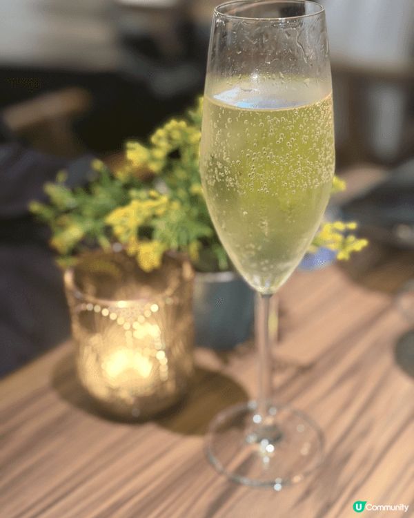 Osteria UNO 位於大角咀西九匯地下的一間價格比很高...