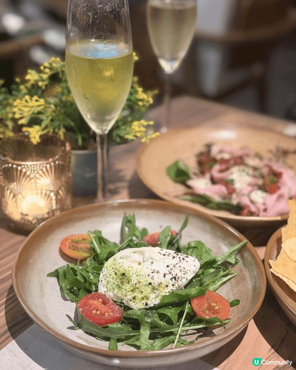 Osteria UNO 位於大角咀西九匯地下的一間價格比很高...