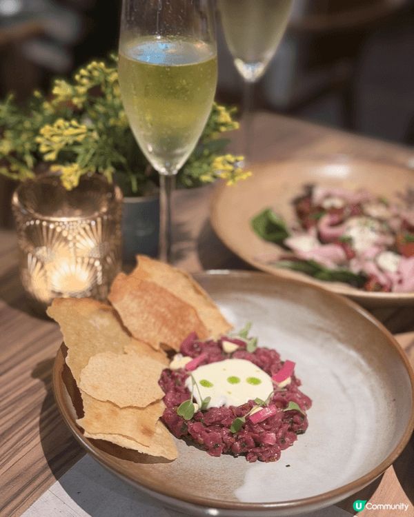 Osteria UNO 位於大角咀西九匯地下的一間價格比很高...