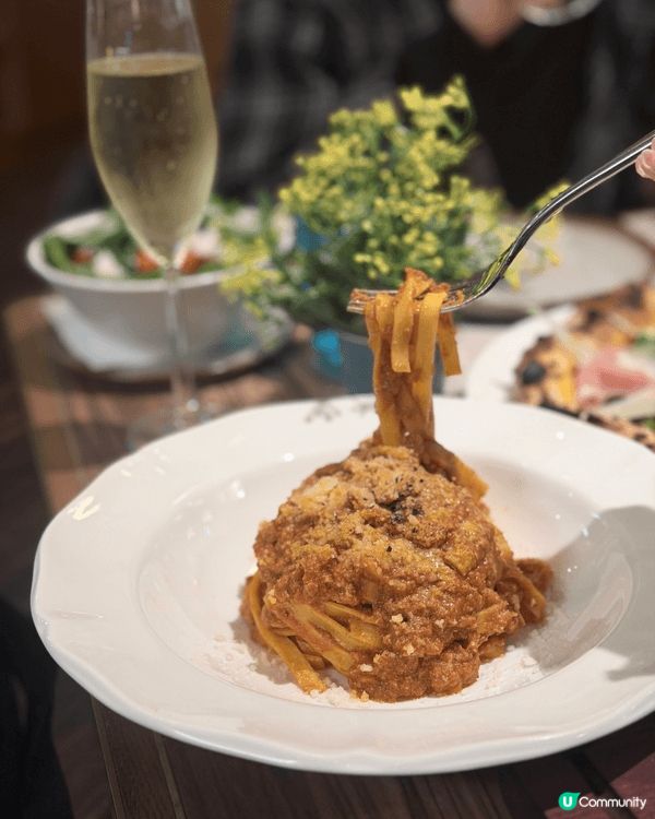 Osteria UNO 位於大角咀西九匯地下的一間價格比很高...