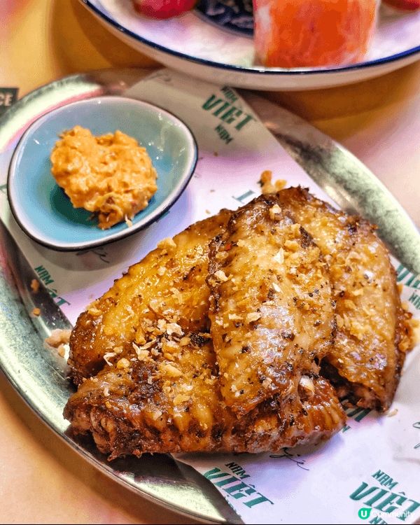 旺角🚇嘅 NAM VIỆT NAM CAFÉ 🍴，餐廳主打創...