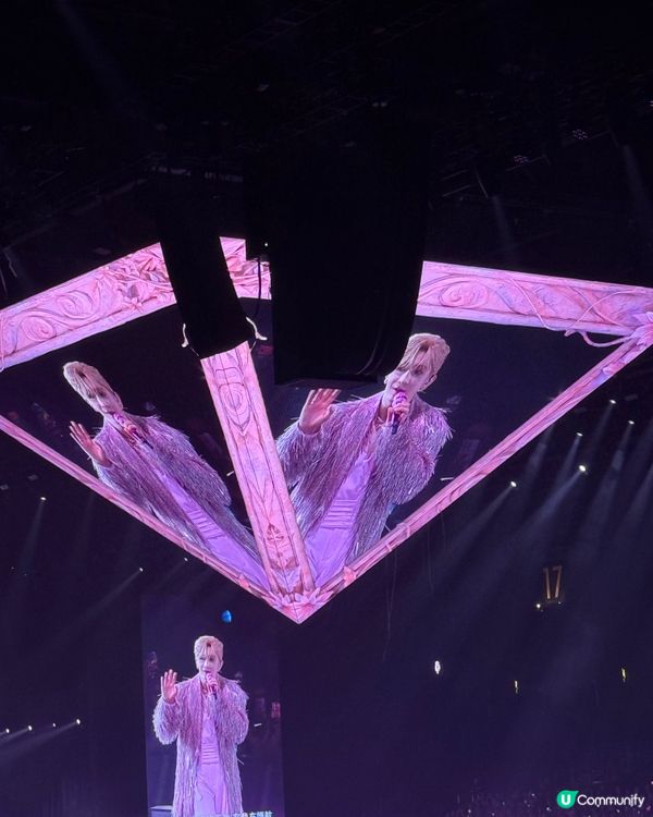 不可愛教主💗💗