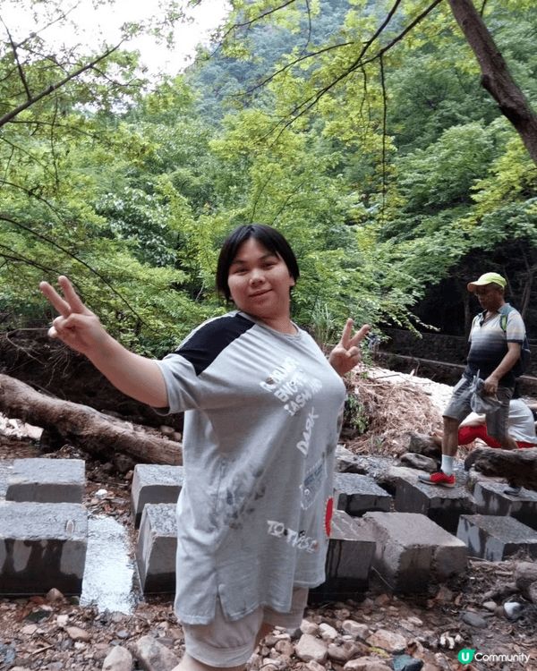 張家界是個很唔错的旅游景點這风景不断美还是山清水秀的地方只要...