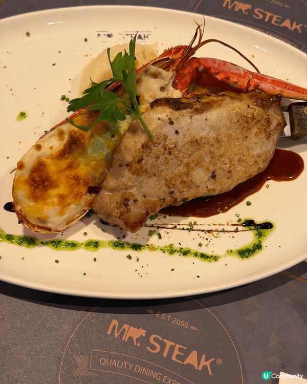 今個聖誕同小朋友去MR. Steak 食半自助餐。主菜牛扒、...