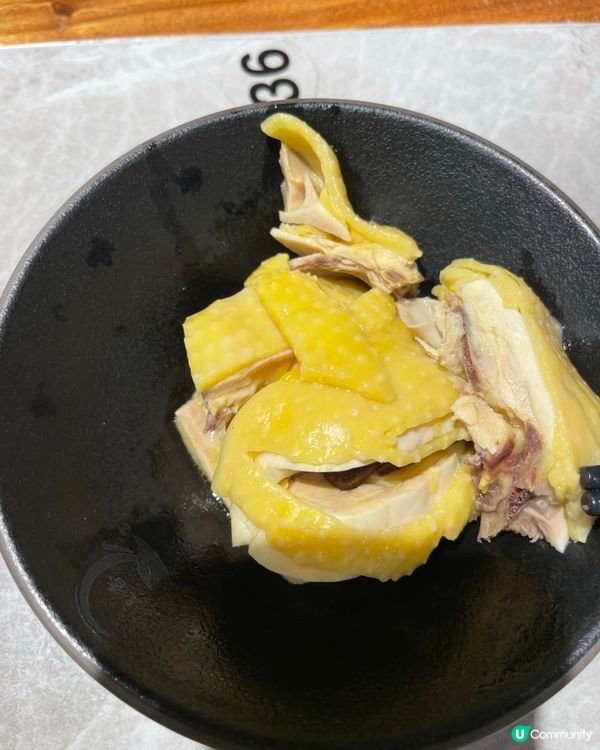 過橋米線😋酸酸地都幾開胃！配料勁多！🍜