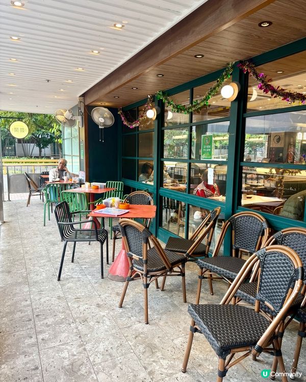 榮發燒味茶餐廳