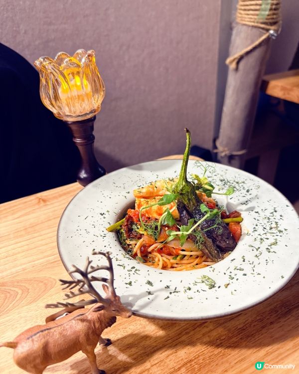 1.  素食都咁正🤤！兩兄弟尖咀覓食記！😋 #尖沙咀美食