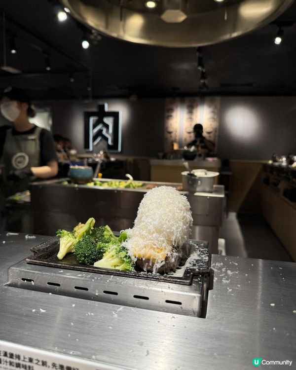 百零蚊有鐵板燒住塊漢堡扒！仲有白飯任裝+湯任飲+西蘭花任食！