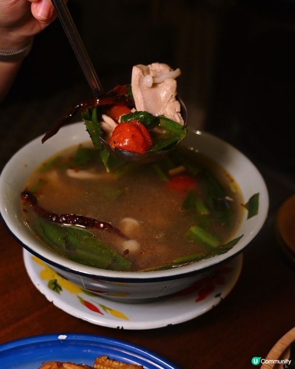 🌴 Chachawan 𖤓 連續獲獎＋無服務費人氣泰菜