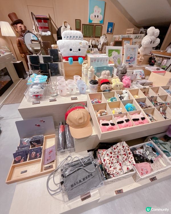 深圳人氣打卡景點| 白天華麗,晚上夢幻｢明華輪｣郵輪