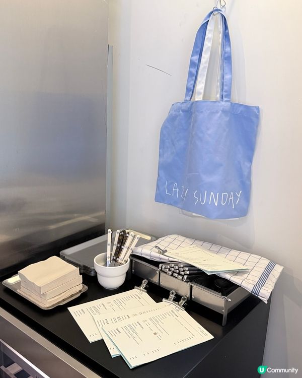 上環韓系咖啡店☕！全白簡約風🤍，咖啡有驚喜😋！