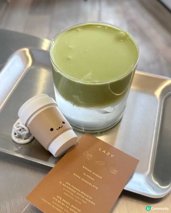 上環韓系咖啡店☕！全白簡約風🤍，咖啡有驚喜😋！