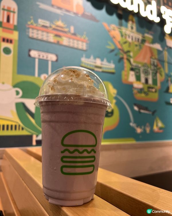 Shake Shack🥤🥤期間限定嘅香芋曲奇忌廉奶昔😍大愛🎉