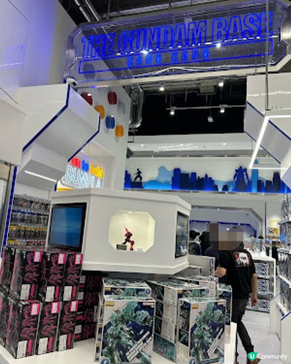 【香港四圍遊】啟德│雙子匯 2 期 ♥ 香港首間官方旗艦店 Gundam Base 香港店。1:2神高達巨型半身立像。香港情景模型。限定版高達模型