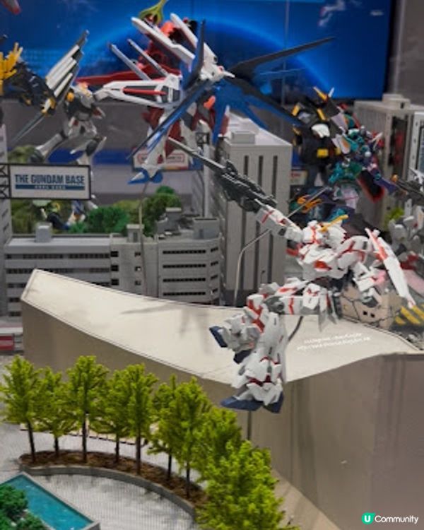 【香港四圍遊】啟德│雙子匯 2 期 ♥ 香港首間官方旗艦店 Gundam Base 香港店。1:2神高達巨型半身立像。香港情景模型。限定版高達模型