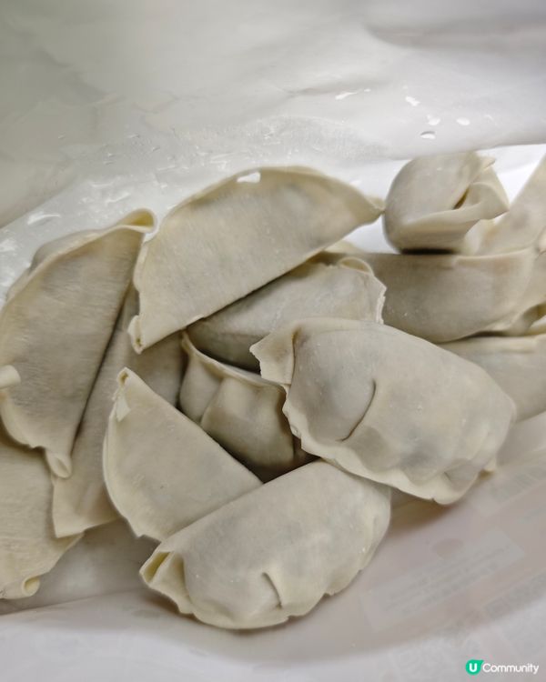 三一餃子🥟！大大隻爆餡😋，香港製造🇭🇰！