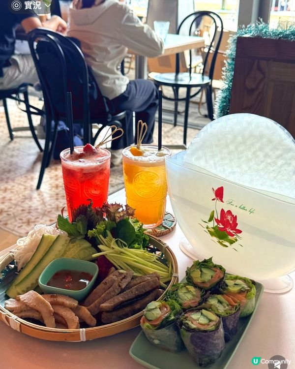 答应我！来香港一定要来这家绝美海景越南餐厅🌊