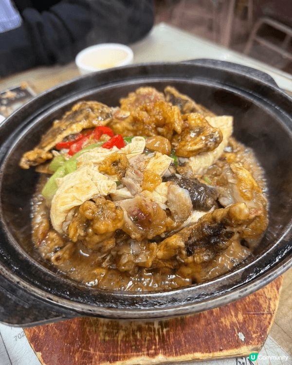 今次推介香港仔小店，好記點心小廚，呢間餐廳不是很大，有點心同...