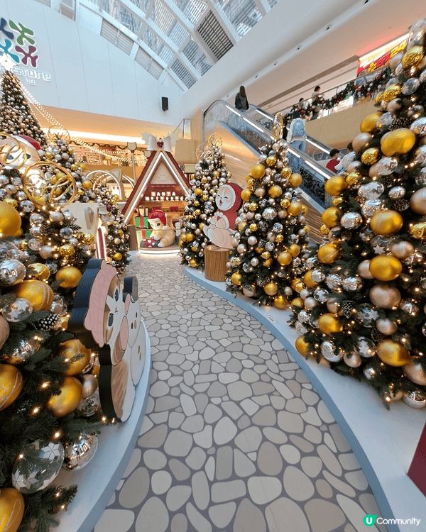 全港首個mofusand夢幻聖誕村登陸馬鞍山新港城中心，多款...