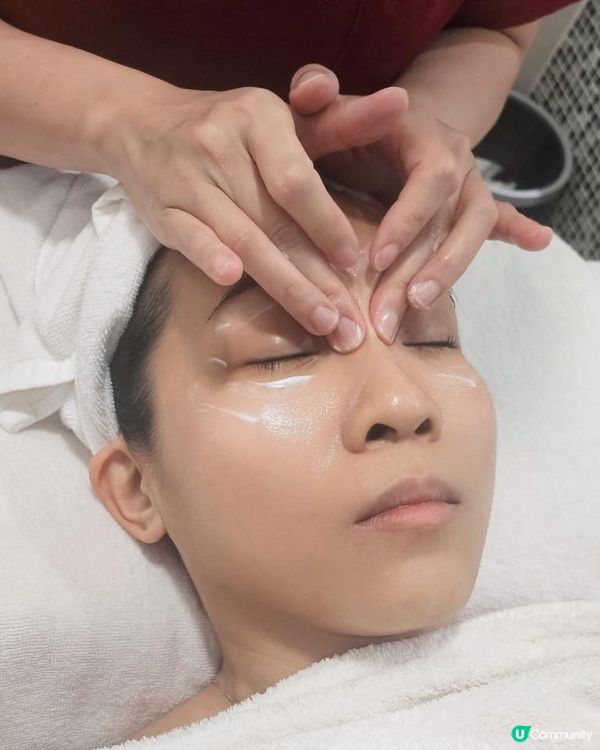 【亮眼重生全記錄】一次療程擊退熊貓眼！ EYESONU Glow去黑眼圈＋按摩 真實體驗