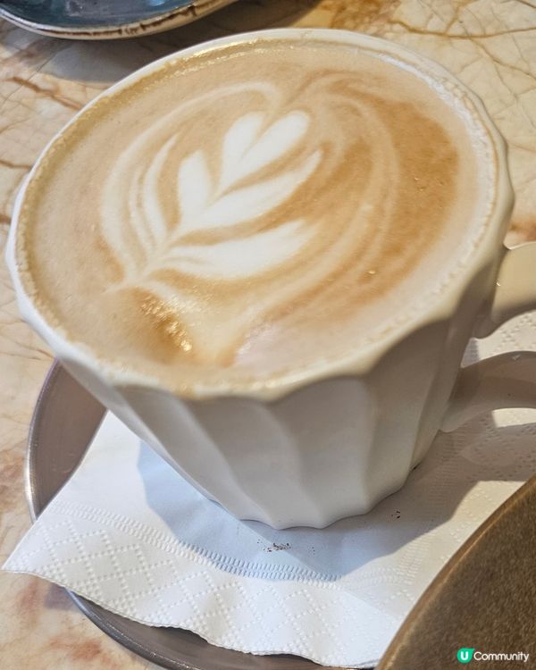 下午茶好去處！花束熊仔佈置靚靚 🐻💐