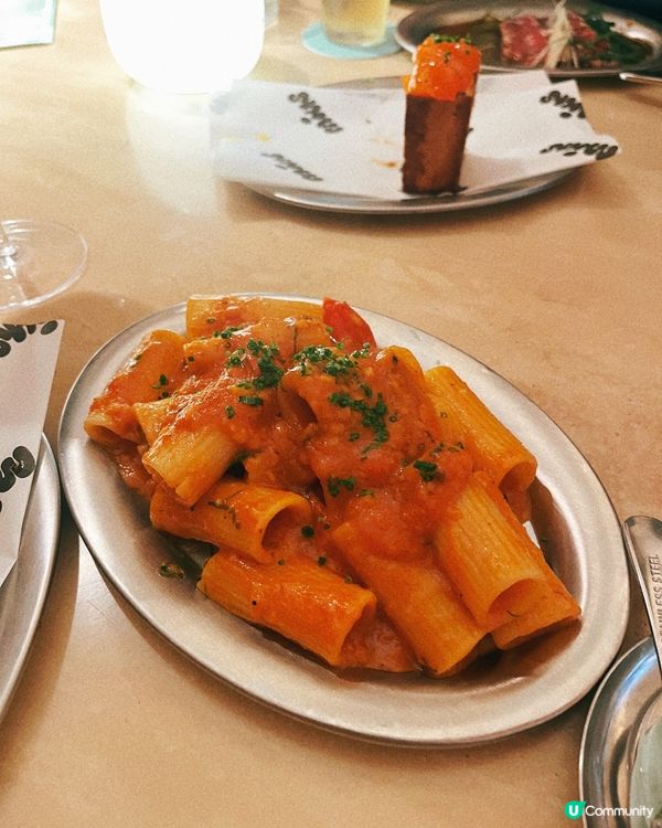 中環新開話題酒吧🍸得獎調酒師主理🤍蝴蝶結打卡位🎀