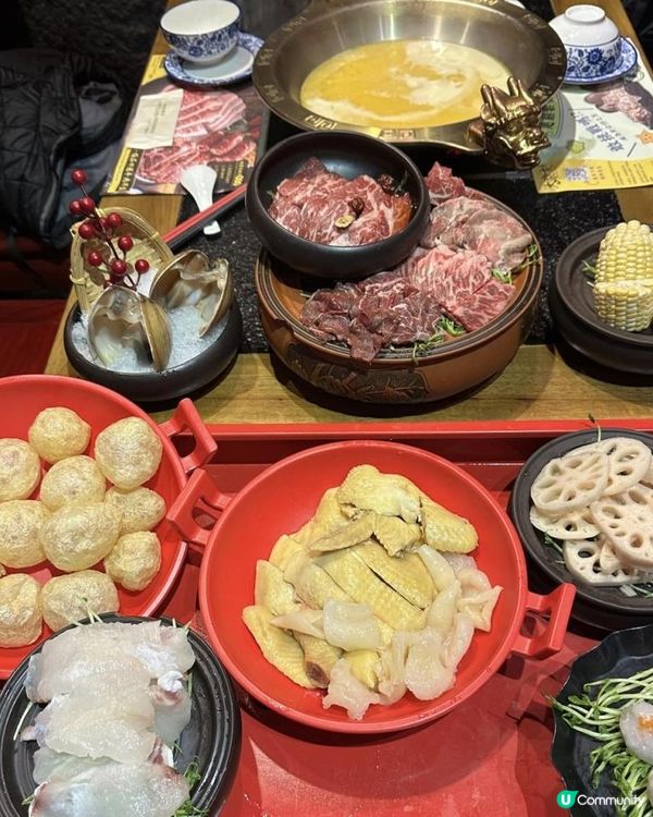 🩷古色古香宮廷風火鍋🍲足料玲瓏浮凸花膠雞湯鍋🤤