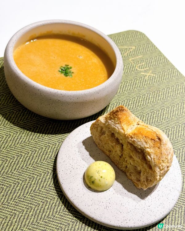 中環法式午餐值爆燈！🍽️✨